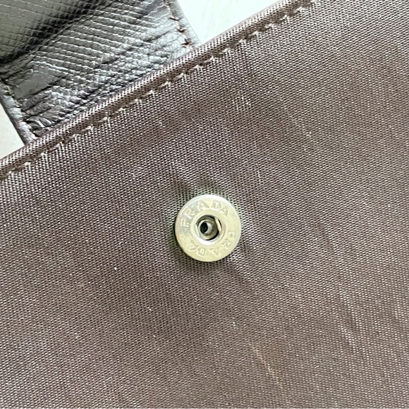 Prada brown nylon triangle logo compact wallet - Picture 5 of 12